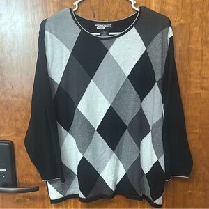 Norton McNaughton Women’s Long Sleeve Top - Size 2x.